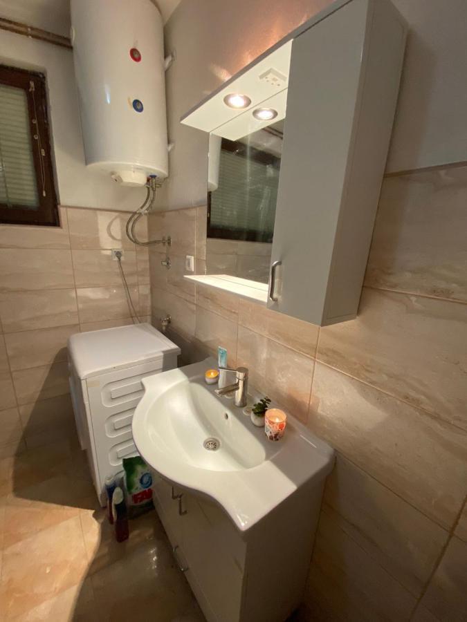 Apartman De Luxe Apartment Tuzla Exterior foto